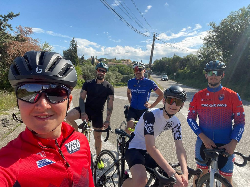 Sortie vélo ambassadrices FFC Alizée Collas